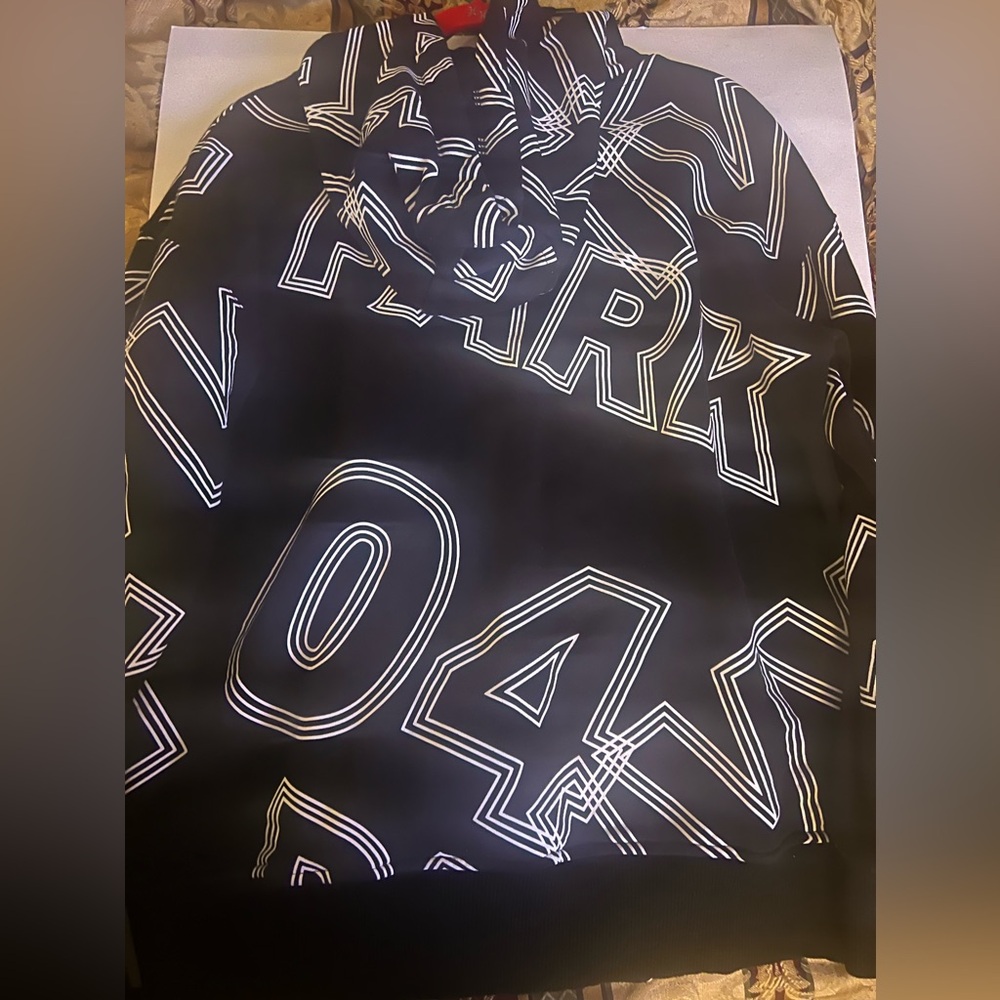 Authentic Ivy Park by Beyoncé black hoodie & legging w/white abstract lettering